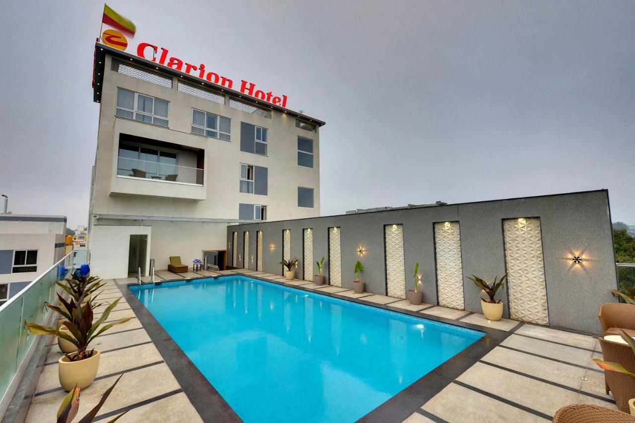 Clarion Hotel Bangalore Yesvantpur Exterior foto