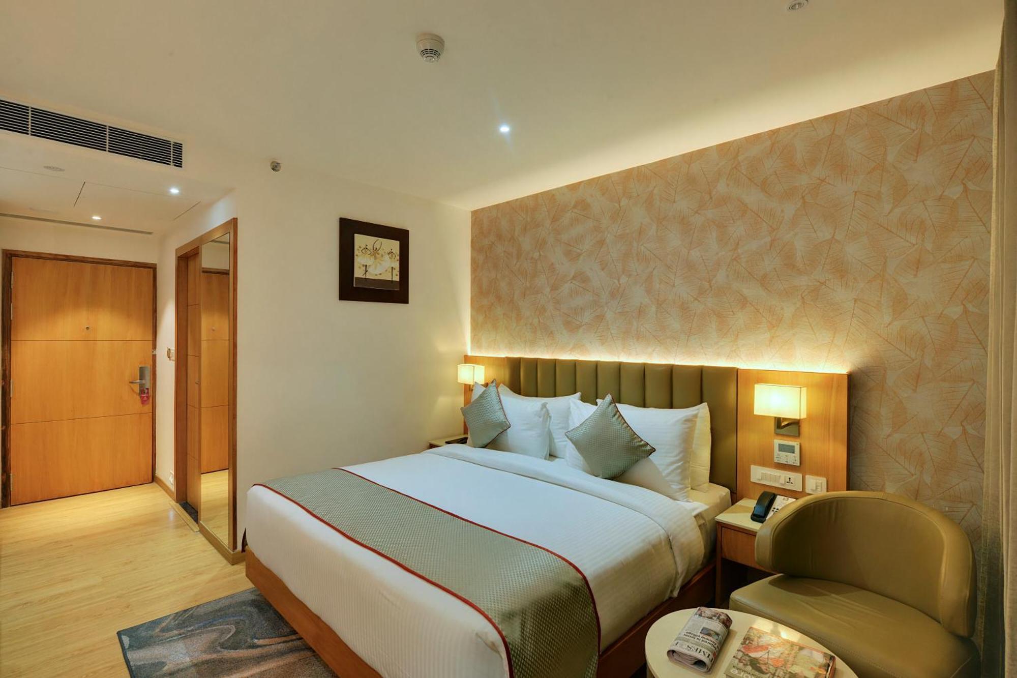 Clarion Hotel Bangalore Yesvantpur Exterior foto